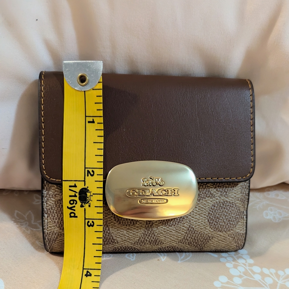 Coach Brown and Tan Wallet with Gold Clasp - Picture 4 of 6